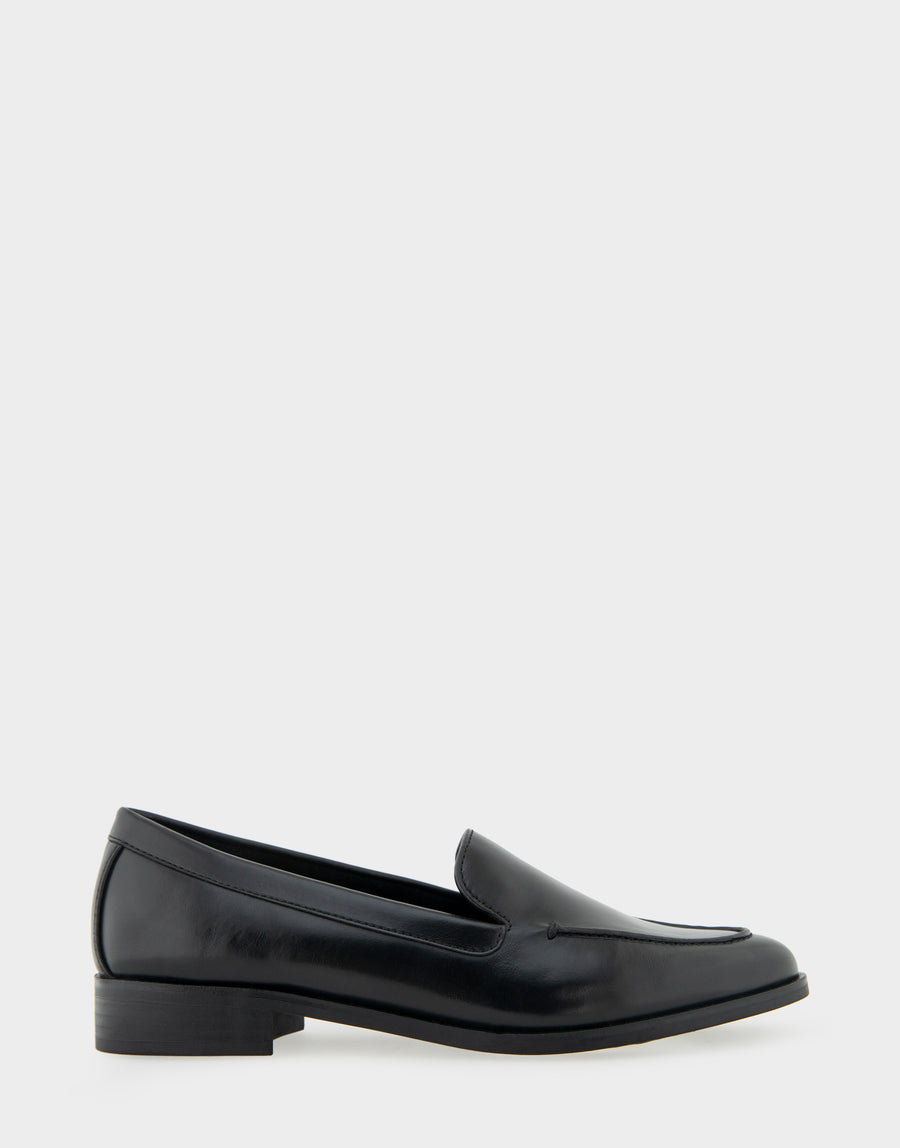 Everest01 Black Burnished Faux Leather Tailored Loafer – Aerosoles