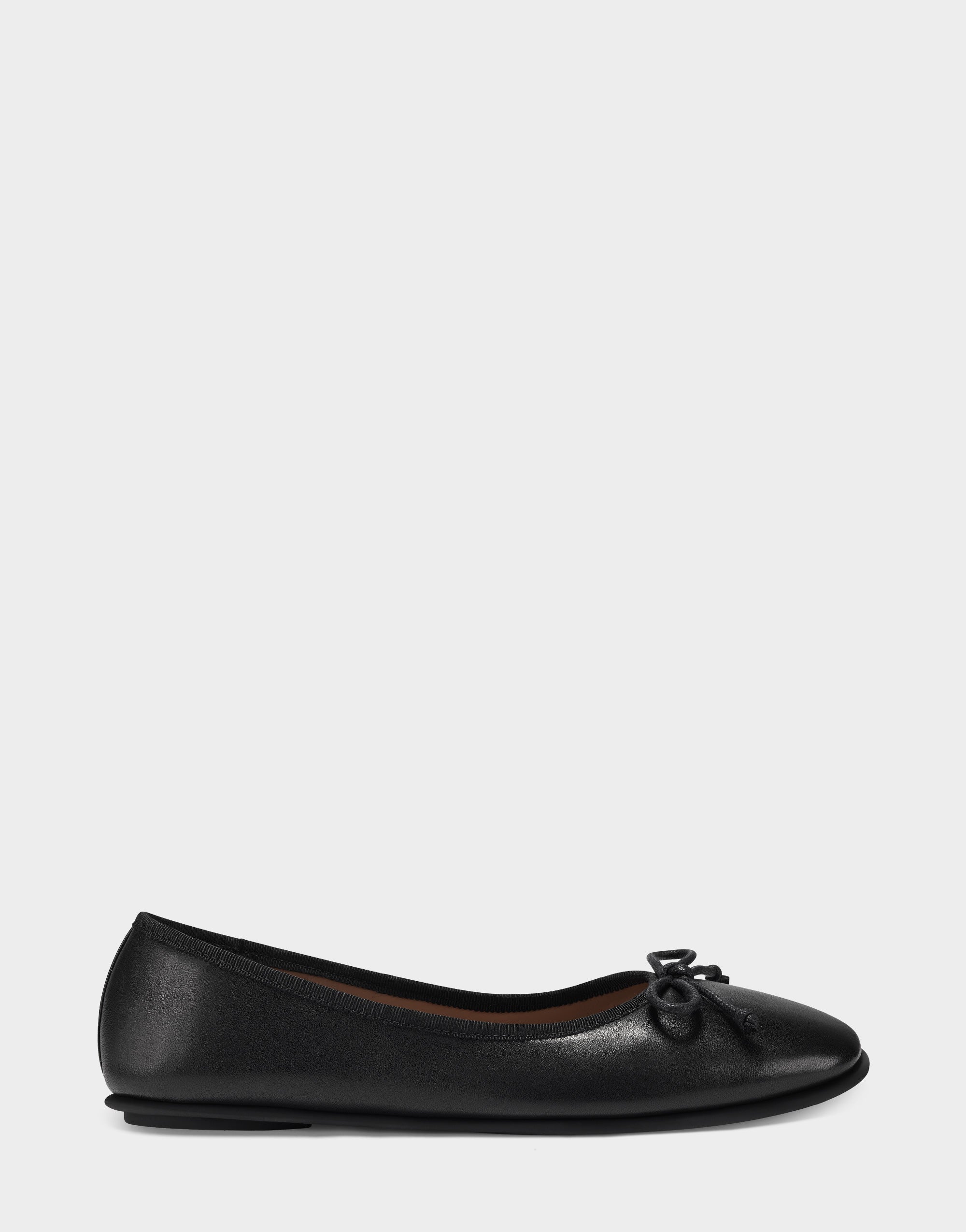 Black Leather Ballet Flat with Bow Catalina – Aerosoles